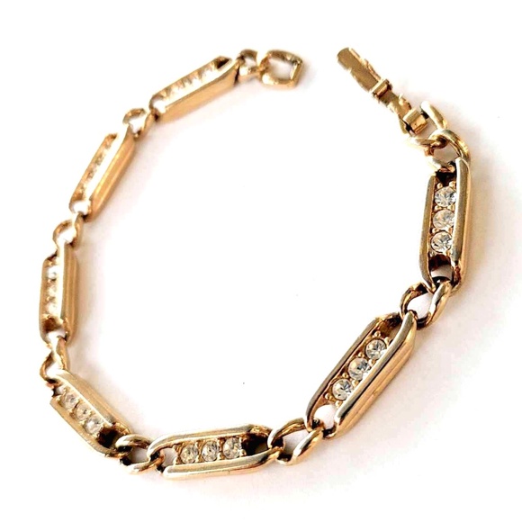 ๐๐ SWAROVSKI Vintage Swan Signed Gold Tone Curb Link Chain Crystal Bracelet - Picture 6 of 12